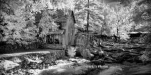 Infrared image of Gresham's Mill in Georgia at 590nm